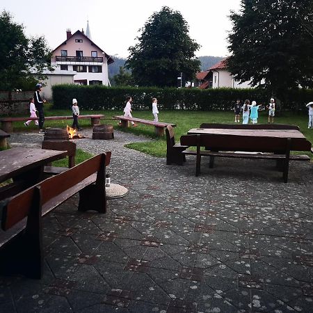 ホテル Fuzinarska Kuca Fužine エクステリア 写真